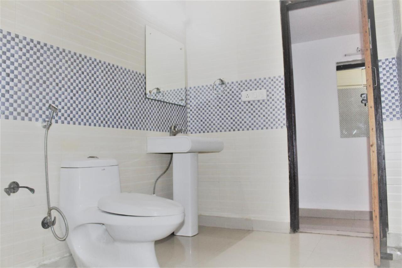 Hotel Trio Residency Near Noida City Center エクステリア 写真